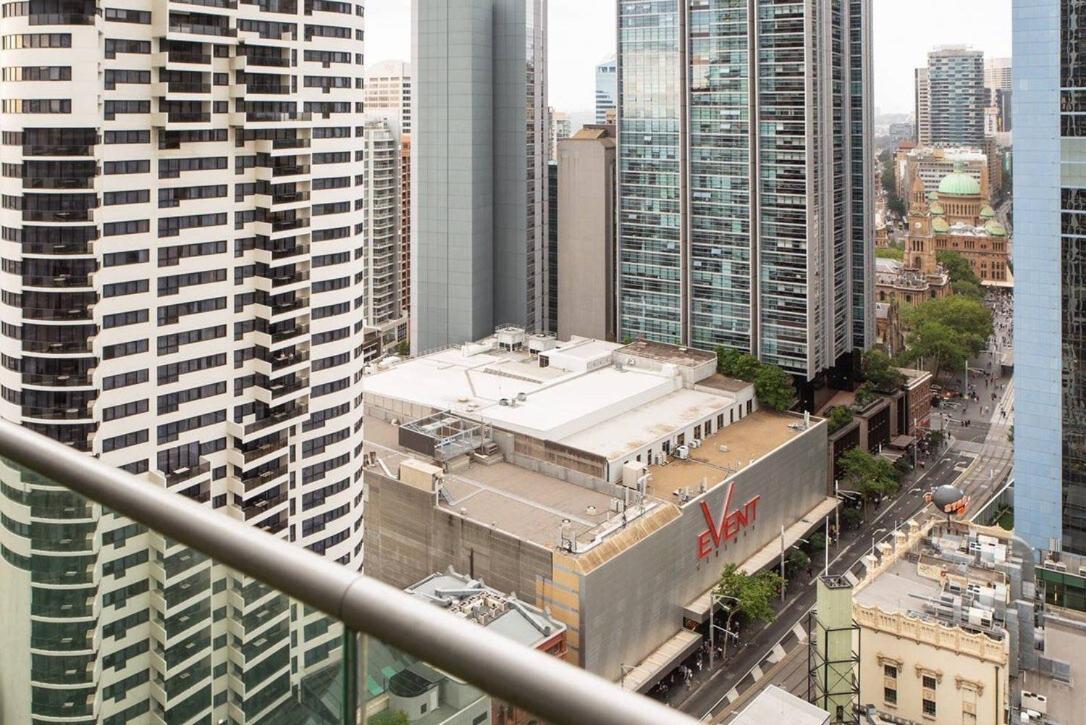 On Top Of World Tower Apartment Sydney
